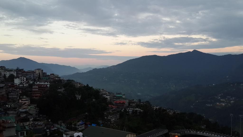 Himalayan Height Hotel Gangtok Ngoại thất bức ảnh