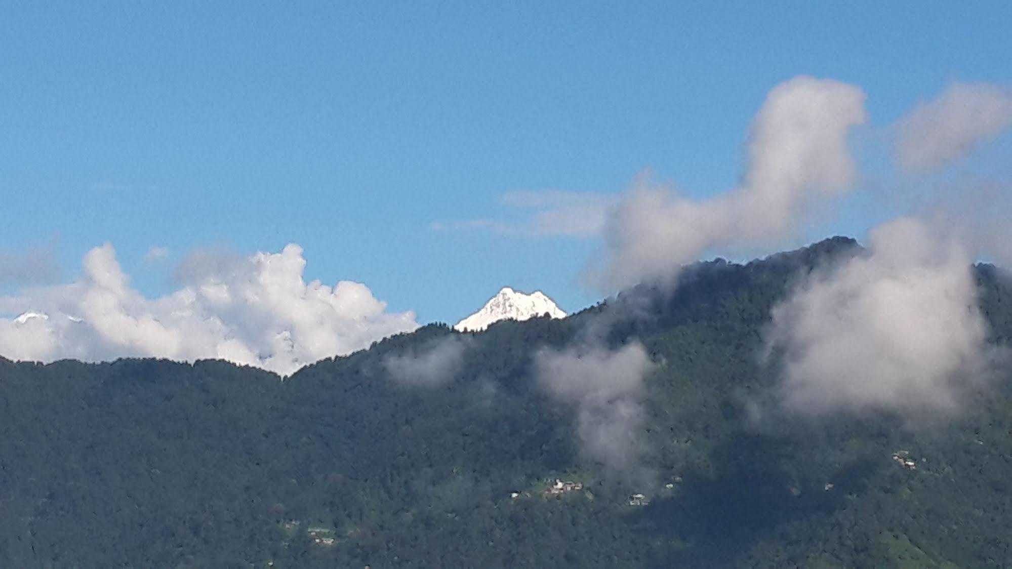 Himalayan Height Hotel Gangtok Ngoại thất bức ảnh